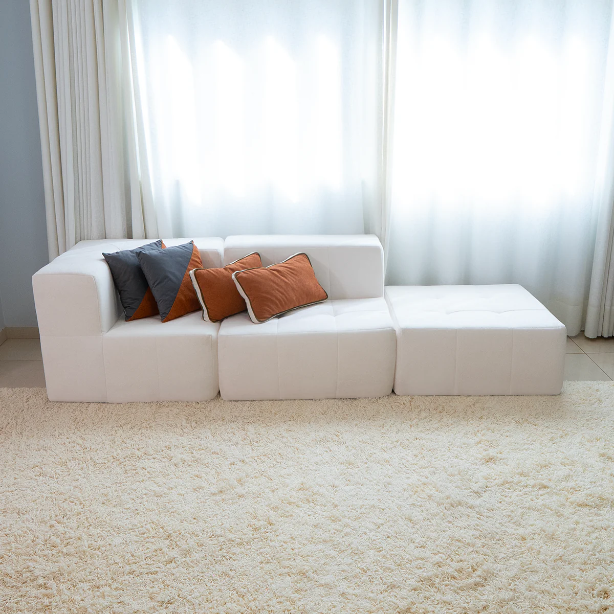 Sofá Modular Boucle Bege - 2 Lugares - 1 Canto com Apoio de Pé - Image 6