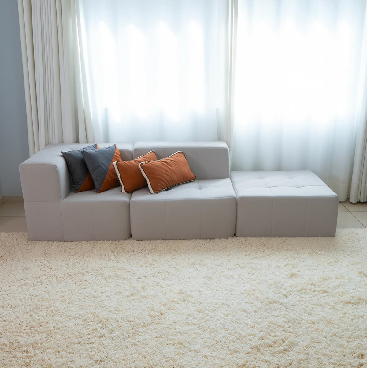 Sofá Modular Boucle Cinza - 2 Lugares - 1 Canto com Apoio de Pé - Image 6