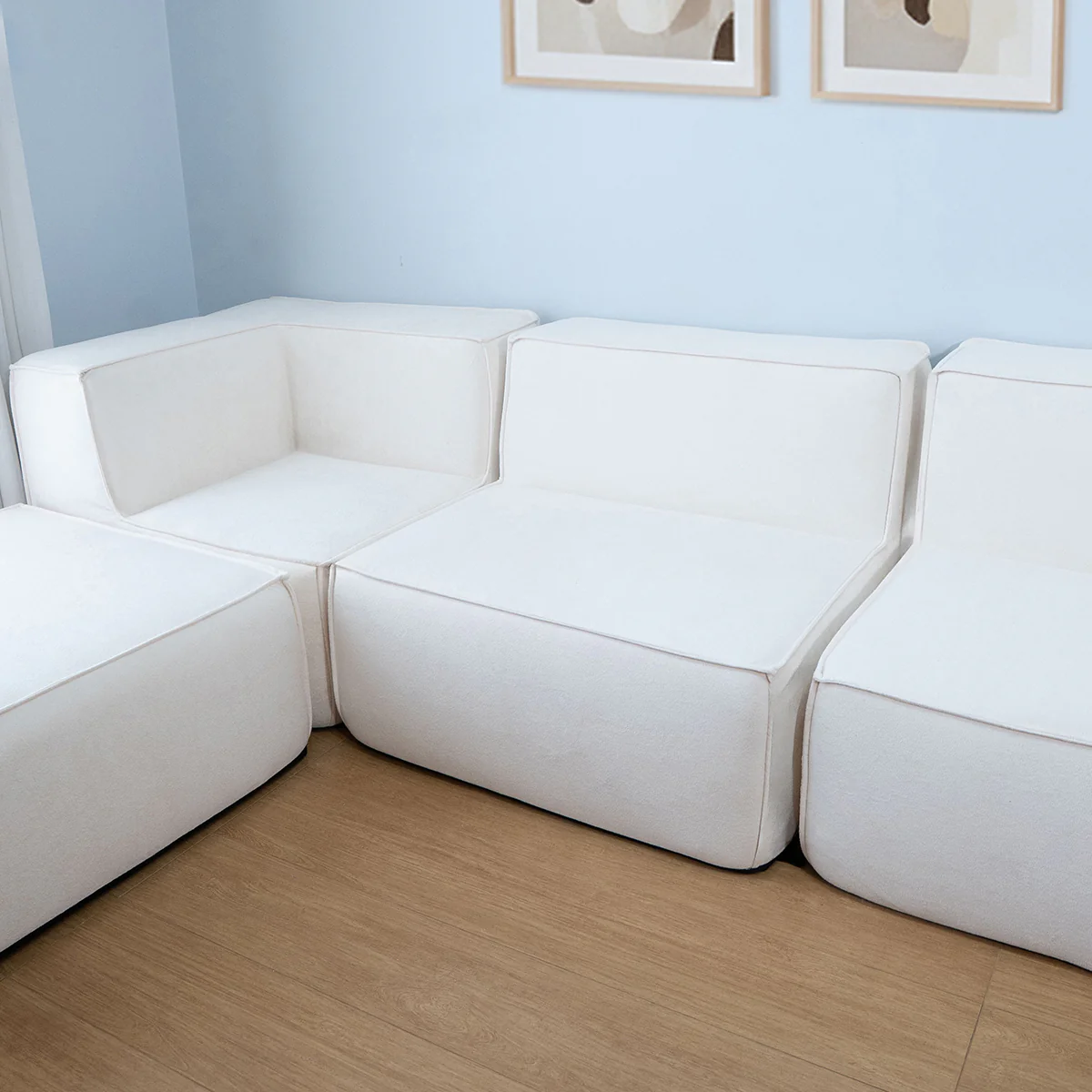 Sofá Modular Flow Boucle Bege - 4 Lugares - 1 Canto com Apoio de Pé - Image 6